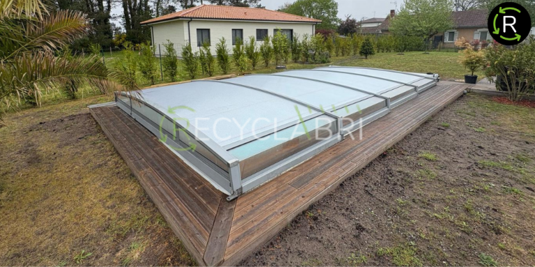 Abri de piscine d’occasion reconditionné par RECYCLABRI