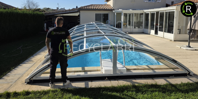 Abri de piscine Desjoyaux d’occasion
